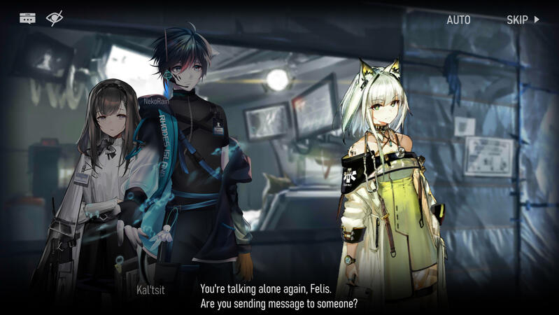 Kal'tsit catches Felis talking alone (he's actually talking to Priestess)